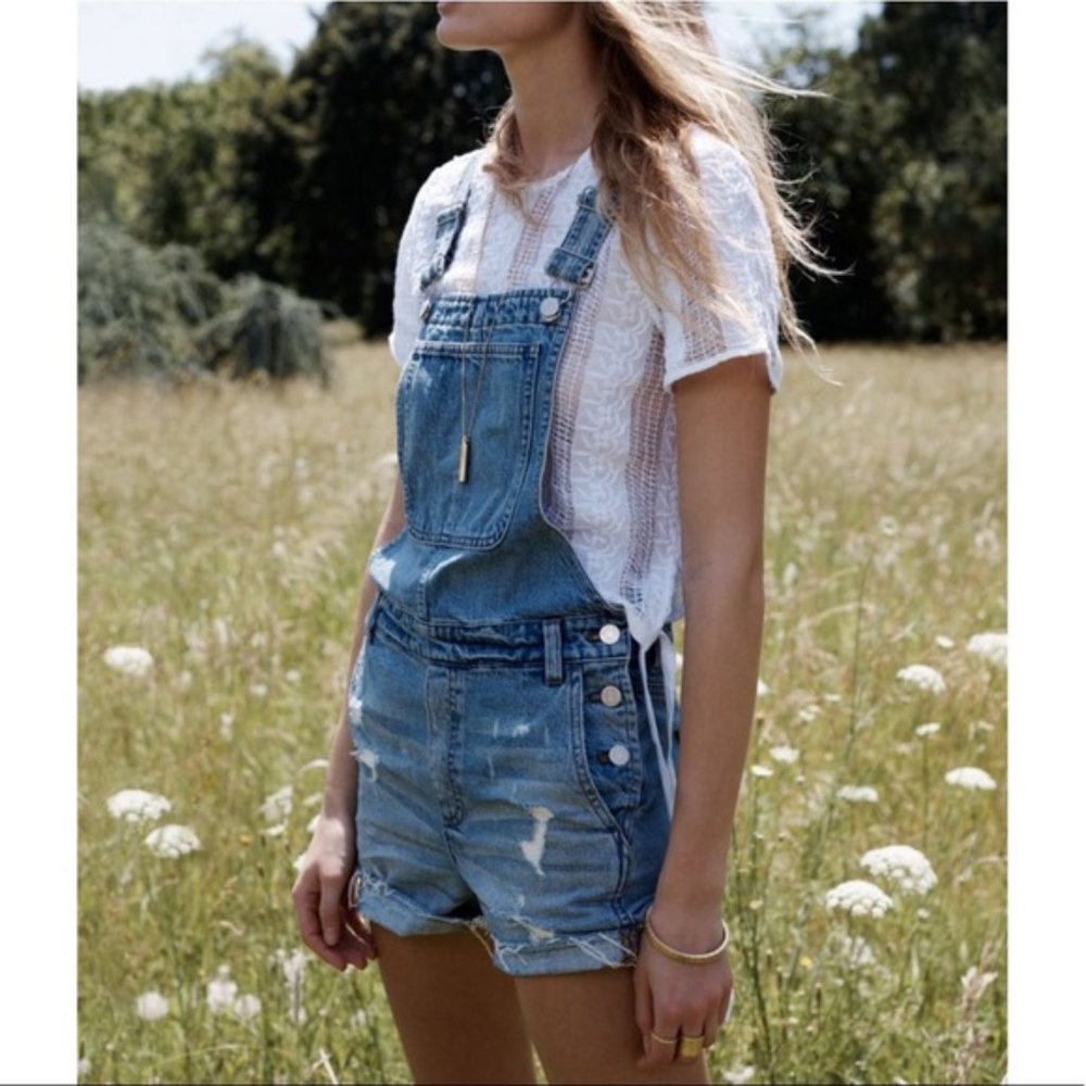 Madewell Adirondack Distressed Short Overalls